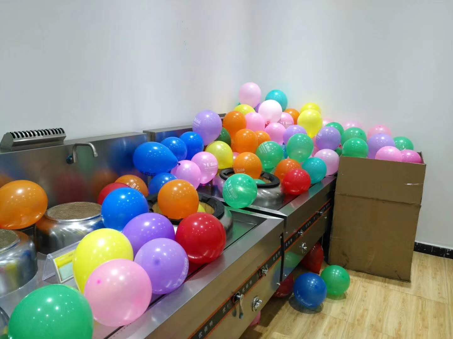 成都91免费看黄片设备公司91免费在线视频观看年会筹备照片