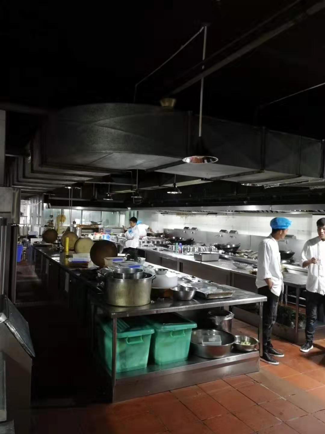 餐厅91免费看黄片设备