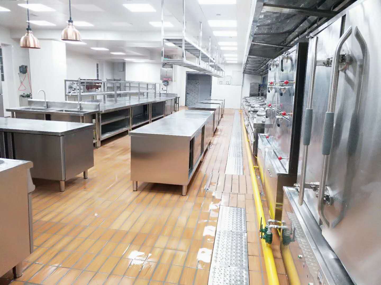 食堂91免费看黄片设备