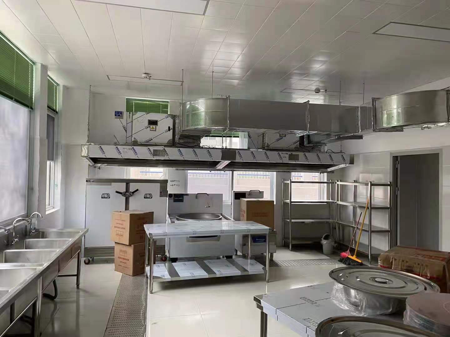 学校食堂91免费看黄片设备2