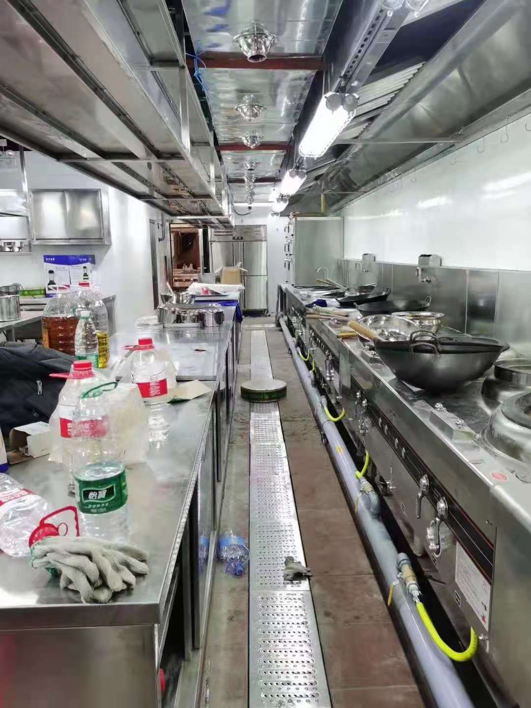 学校食堂91免费看黄片设备2