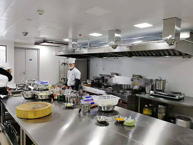 食堂91免费看黄片设备